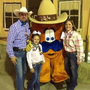 Meet your Posher, Amy